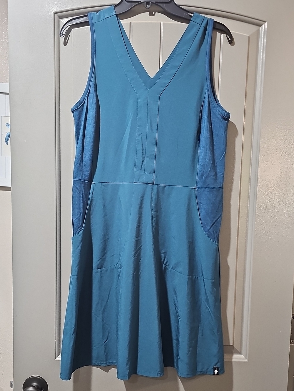 Smartwool Teal V-Neck Sleeveless Dress